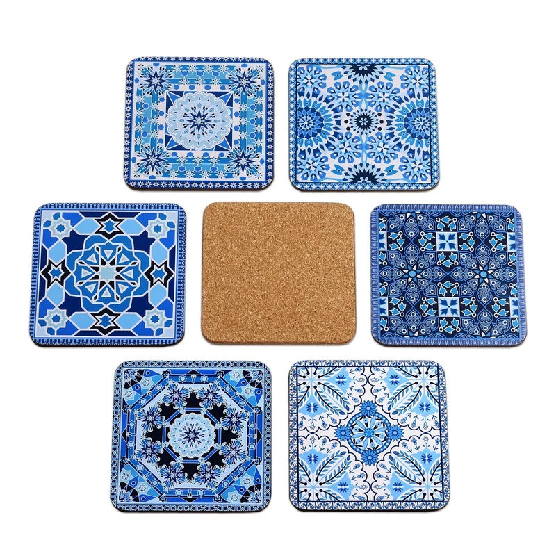 JAVIER Arabesque - Set de 6 Posavasos Cuadrados en Madera y Corcho