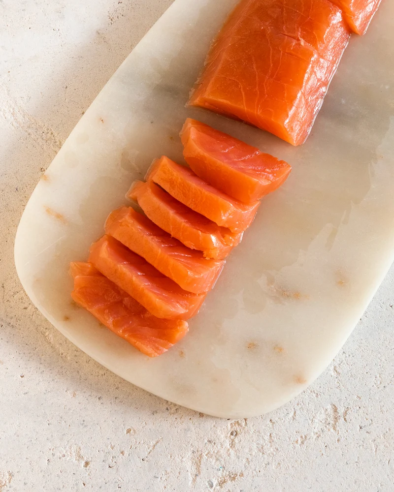 Lomitos de salmón noruego ahumado en tacos 160 g