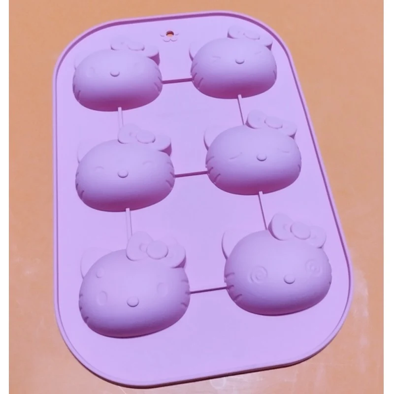 MOLDE 6 MUFFIN HELLO KITTY 24X16X2 CM