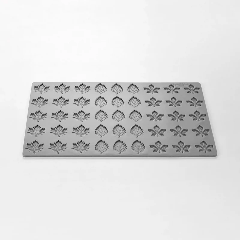 Molde silicona hojas. ø3.2 x 0.2 cm - 1 Ud