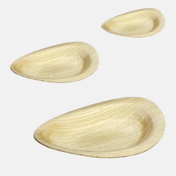Mini Plato oval de hoja de palma Bali. 9 x 6 cm - 400 Uds.