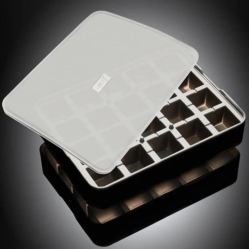 Moldes para cubitos de hielo cuadrados Ice Former de Lurch
