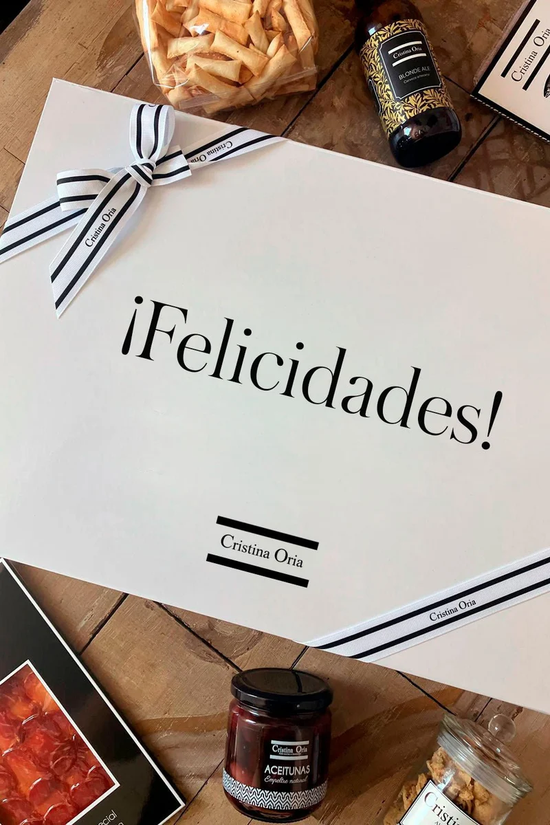 Caja Blanca Co Grande "Felicidades"