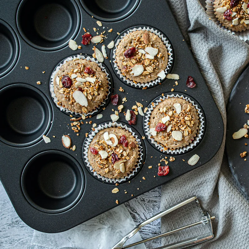 Molde de magdalenas y muffins Kaiser WMF (+pack 60 papeles gratis)
