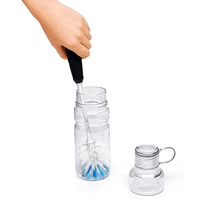 Cepillo de limpieza botellas OXO