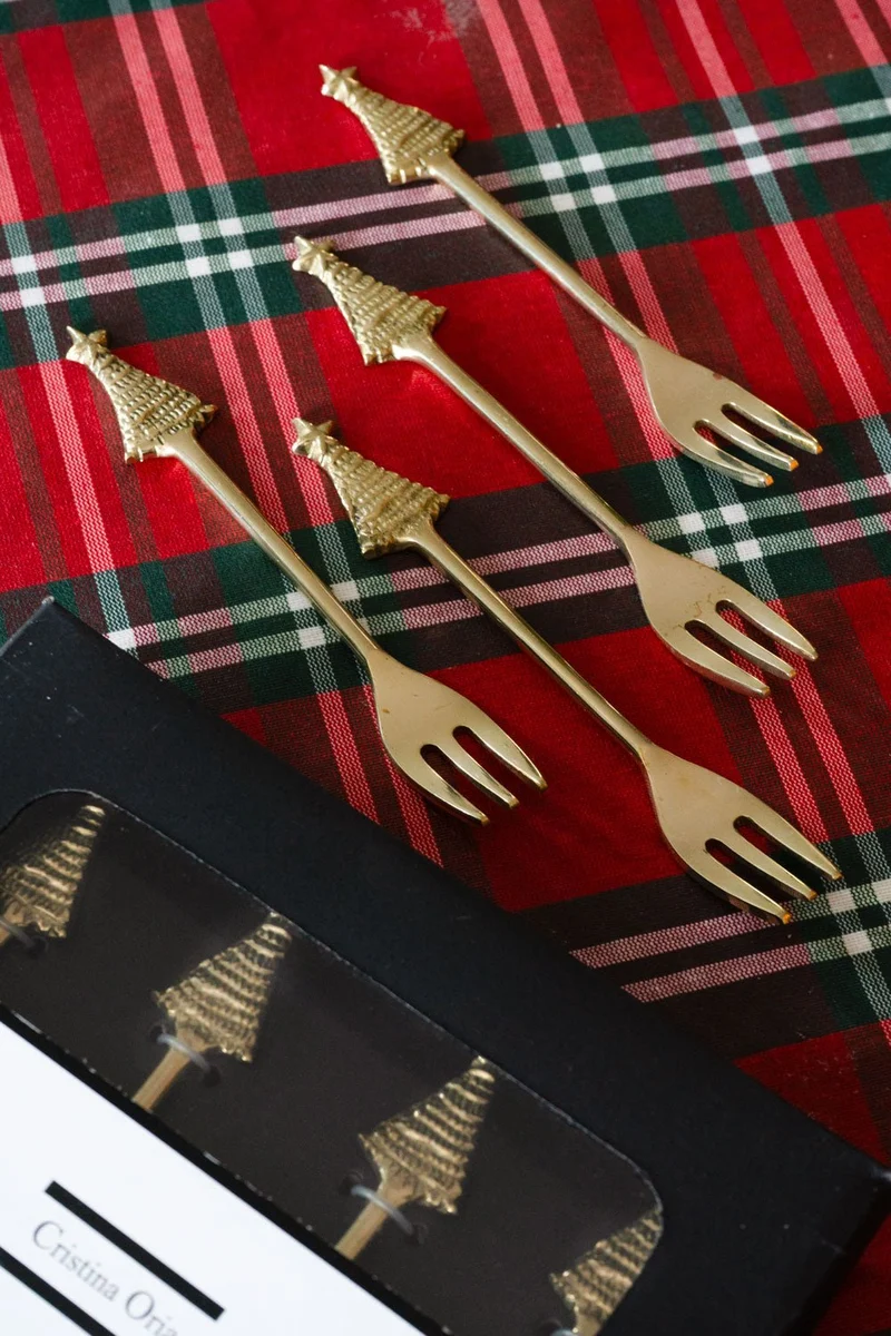 Set De 4 Tenedores De Bronce Con Diseño De Árbol Navidad