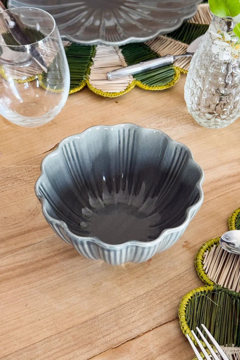 Cuenco De Cerámica Flor Gris