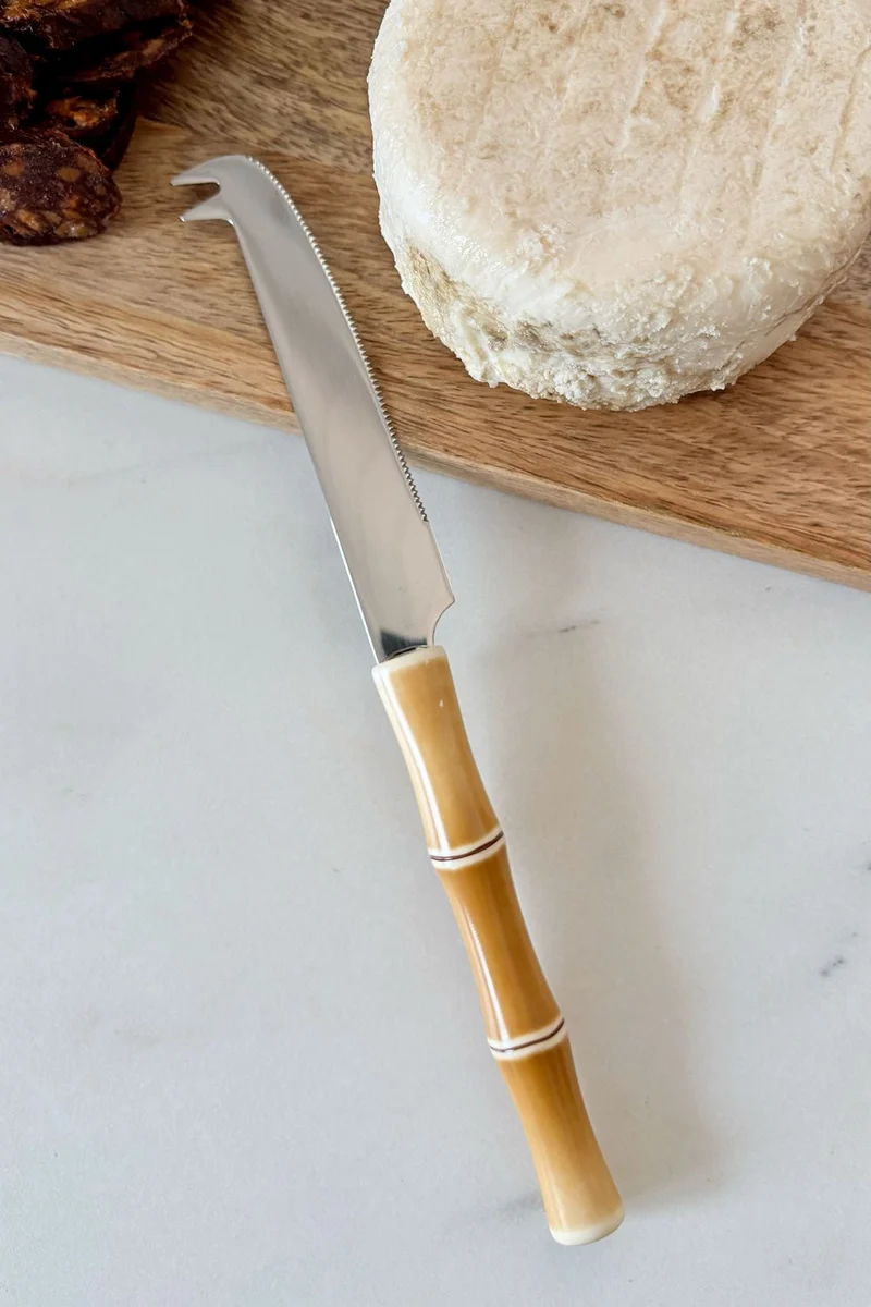 Cuchillo Especial Quesos Diseño Bambú