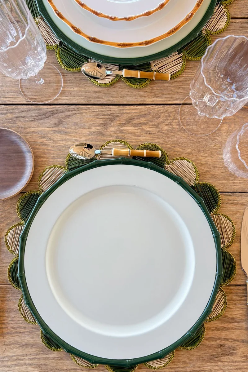 Bajoplato Blanco Con Borde Diseño Bambú Verde