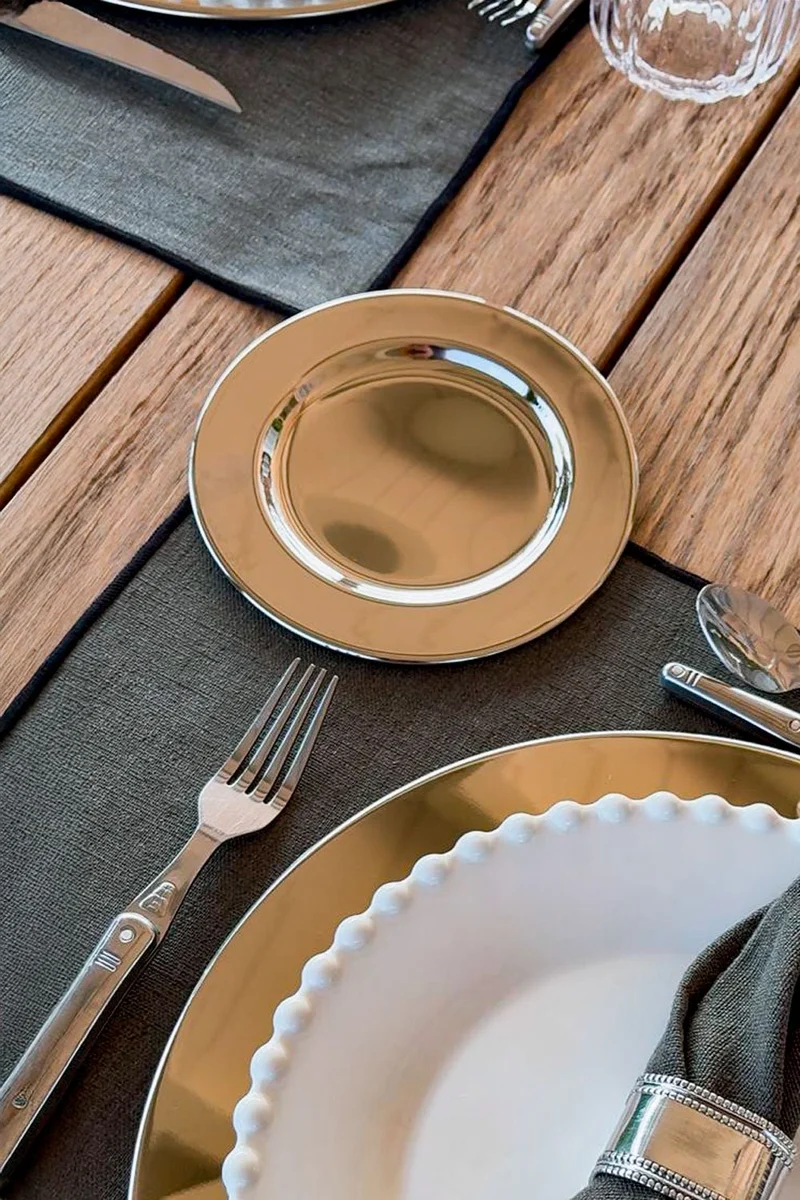 Plato De Pan Plateado