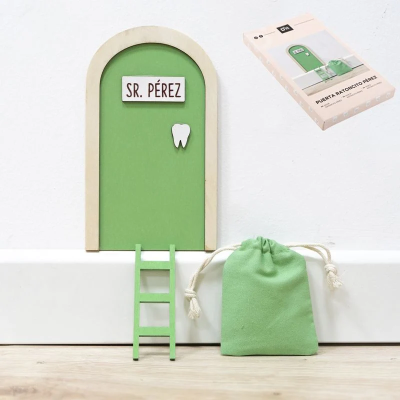PUERTA RATONCITO PEREZ