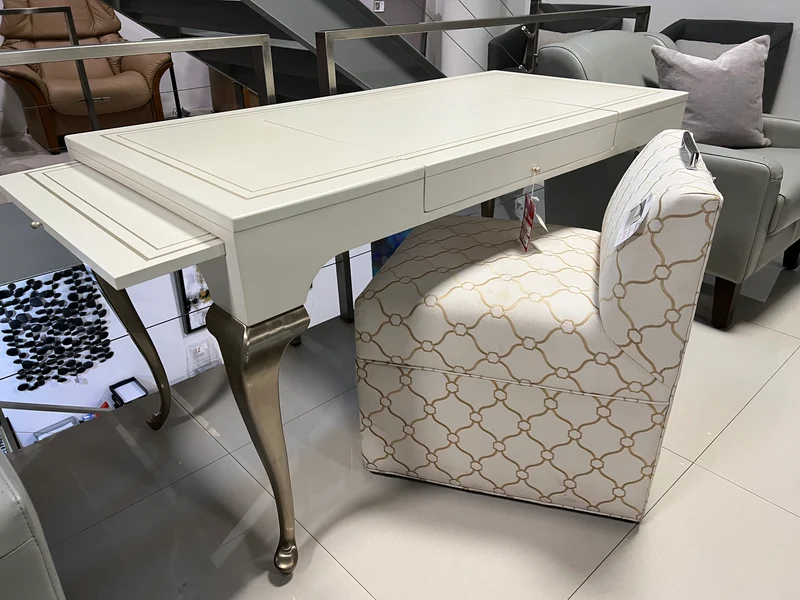 Escritorio Caracole Furniture