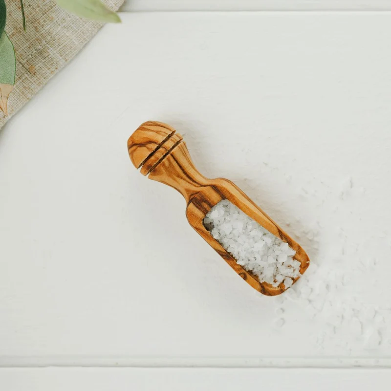 Cuchara para sal de madera de olivo Selbrae