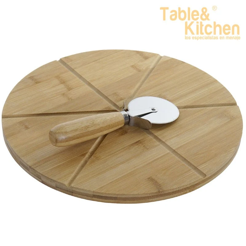 TABLA PARA CORTAR PIZZA CON PERFORACIONES + CORTADOR