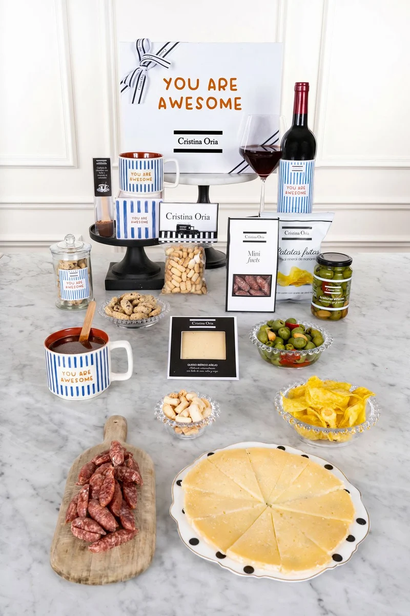 Caja Aperitivo Gourmet "You Are Awesome"