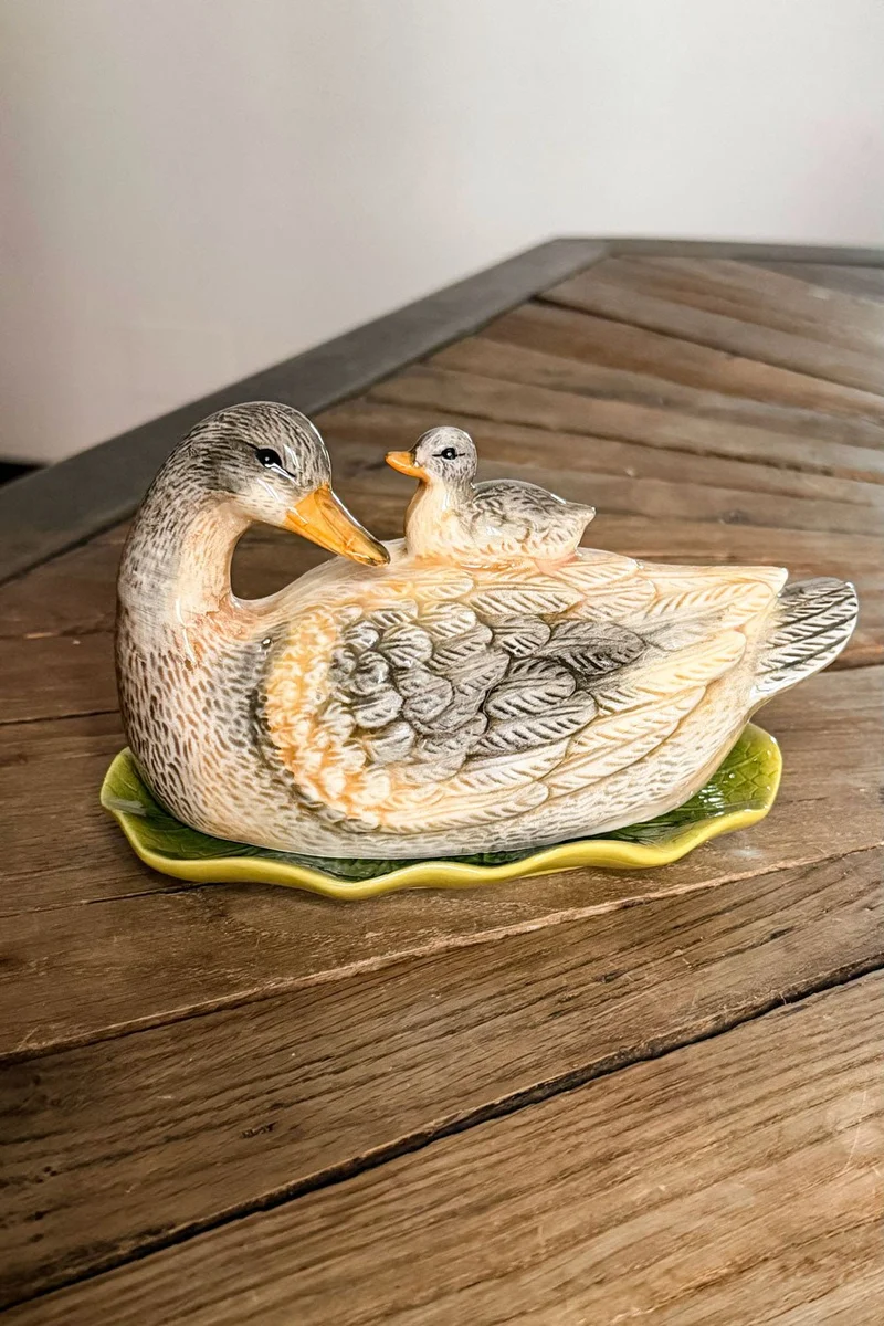 Mantequillero Diseño Pato